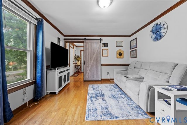 5817 Buxton Dr, Chester, VA 23831