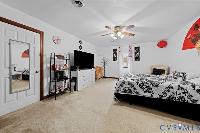 5817 Buxton Dr, Chester, VA 23831