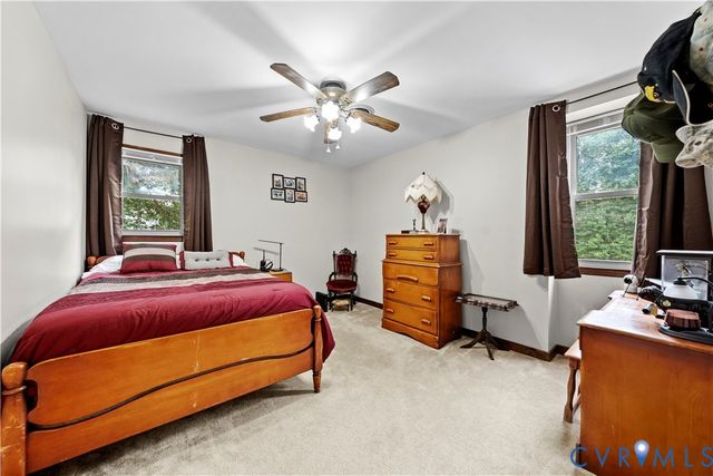 5817 Buxton Dr, Chester, VA 23831