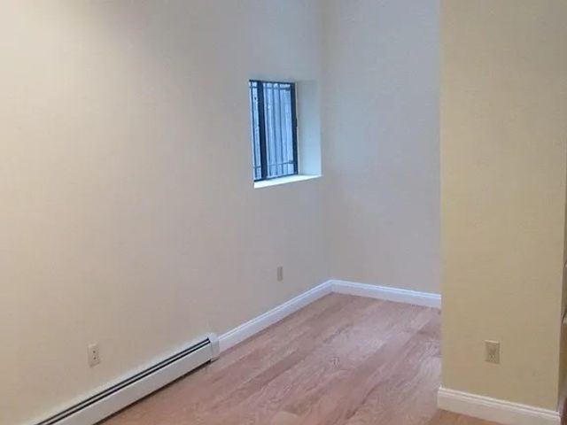 448-452 Hanover 102, Boston, MA 02113