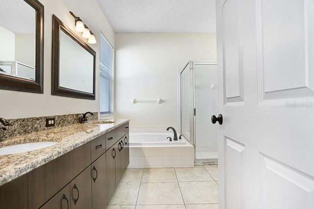 8924 METHENY CIRCLE, Tampa, FL 33615