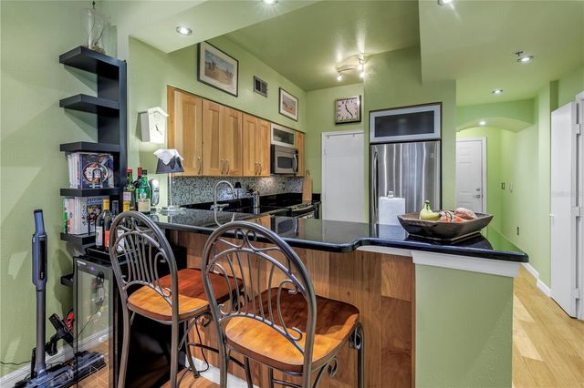 100 4TH AVENUE S 207, St Petersburg, FL 33701