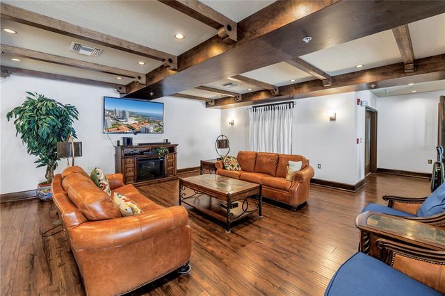 100 4TH AVENUE S 207, St Petersburg, FL 33701