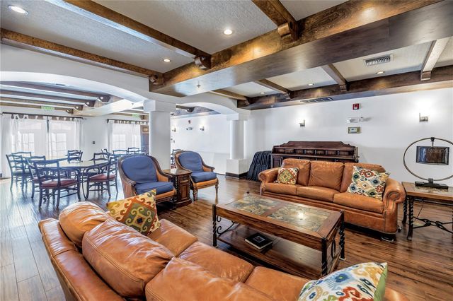 100 4TH AVENUE S 207, St Petersburg, FL 33701