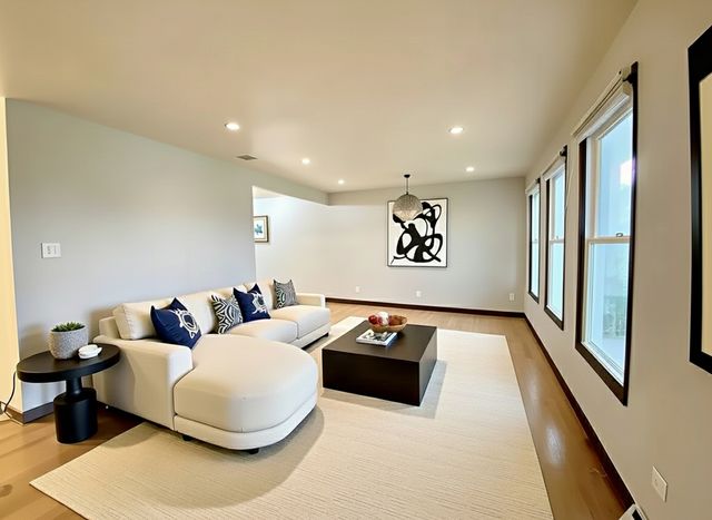 16428 Wabash Avenue, South Holland, IL 60473