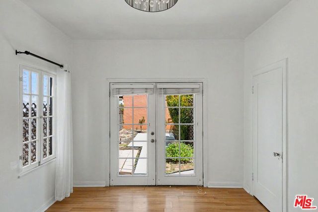 840 S Orange Grove Avenue, Los Angeles, CA 90036