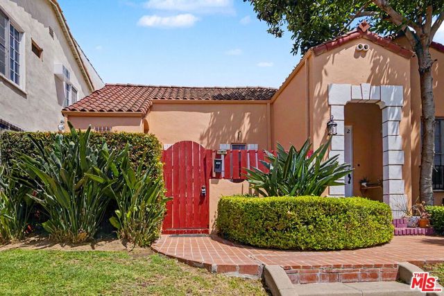 840 S Orange Grove Avenue, Los Angeles, CA 90036