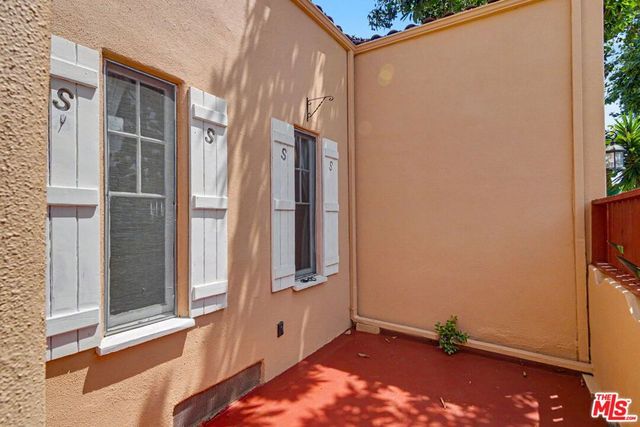 840 S Orange Grove Avenue, Los Angeles, CA 90036