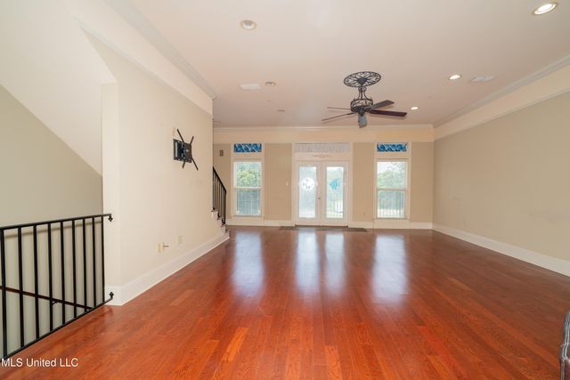 8 Oak Alley Lane, Long Beach, MS 39560