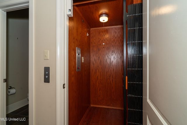 8 Oak Alley Lane, Long Beach, MS 39560