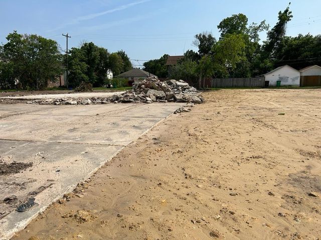 3207 Minnesota St Street, Baytown, TX 77520