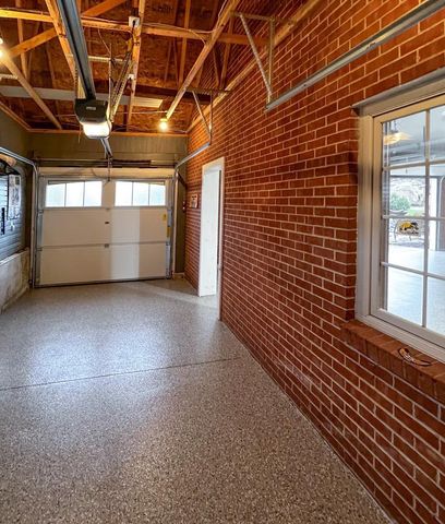 240 ARBOR LANE, Green Bay, WI 54301