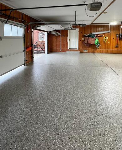 240 ARBOR LANE, Green Bay, WI 54301