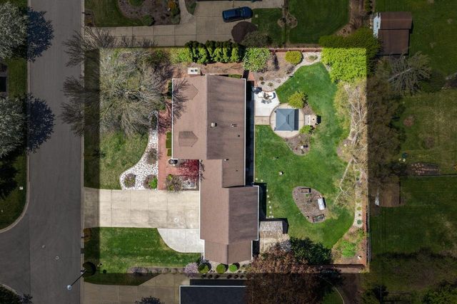 240 ARBOR LANE, Green Bay, WI 54301