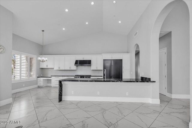 9606 N 117TH Street, Scottsdale, AZ 85259