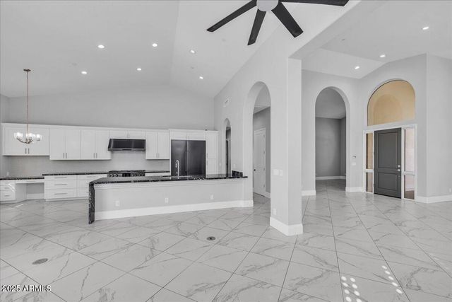 9606 N 117TH Street, Scottsdale, AZ 85259