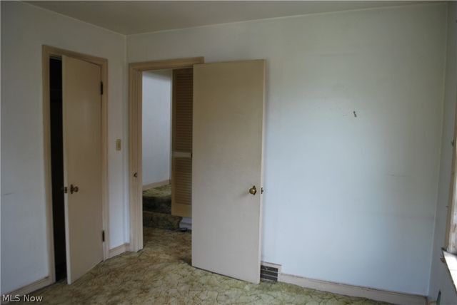 3715 Strathavon Road, Shaker Heights, OH 44120