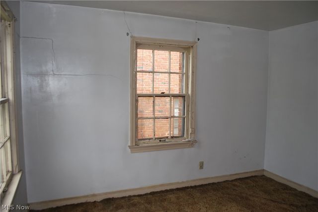 3715 Strathavon Road, Shaker Heights, OH 44120