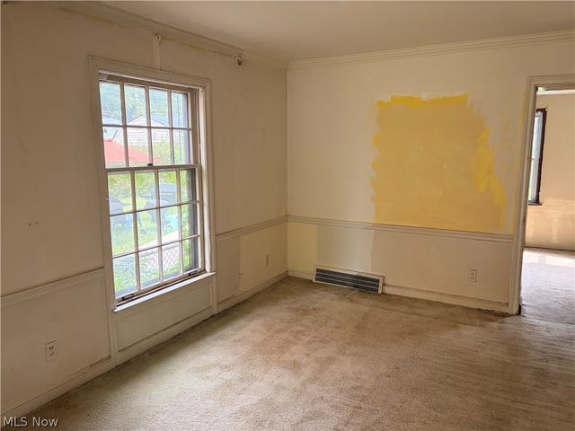 3715 Strathavon Road, Shaker Heights, OH 44120
