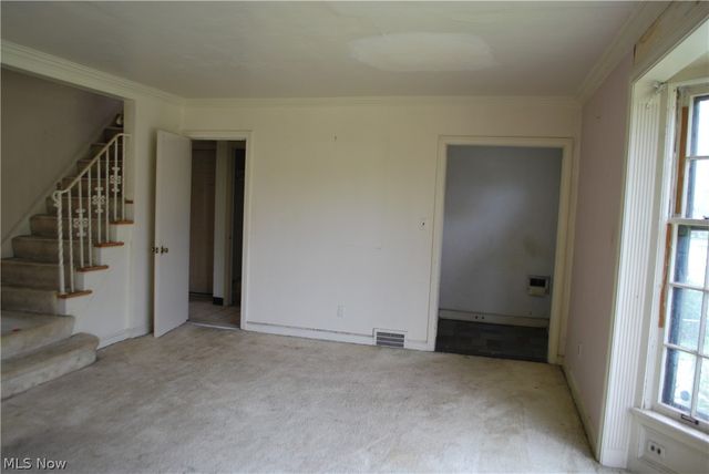 3715 Strathavon Road, Shaker Heights, OH 44120