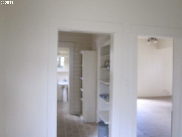 1725 Se MILL St, Roseburg, OR 97470