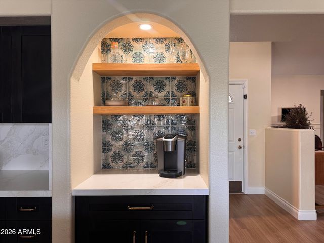 1933 E MARQUETTE Drive, Gilbert, AZ 85234