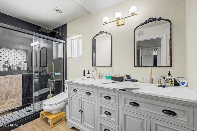 1933 E MARQUETTE Drive, Gilbert, AZ 85234