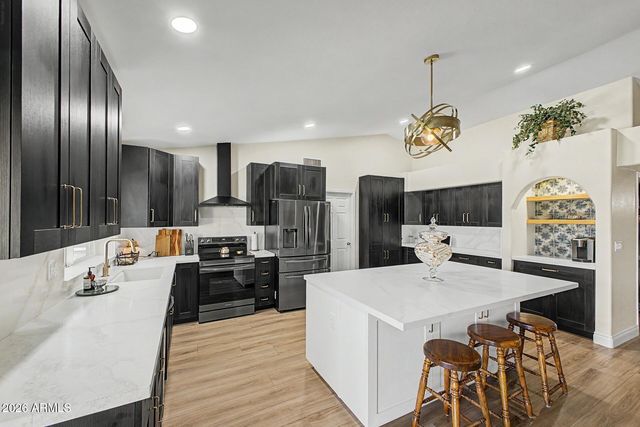 1933 E MARQUETTE Drive, Gilbert, AZ 85234