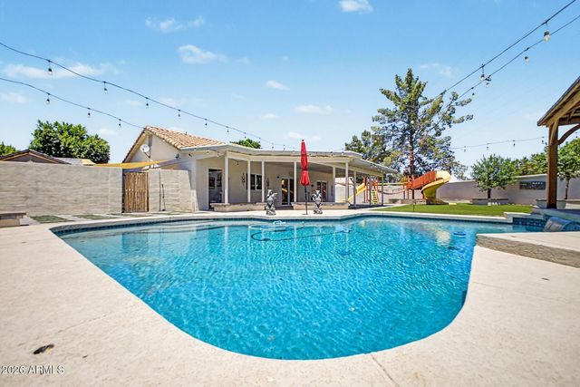 1933 E MARQUETTE Drive, Gilbert, AZ 85234