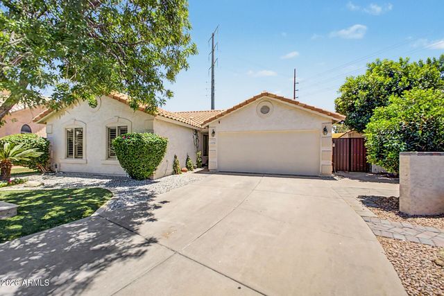 1933 E MARQUETTE Drive, Gilbert, AZ 85234