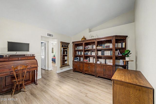 1933 E MARQUETTE Drive, Gilbert, AZ 85234