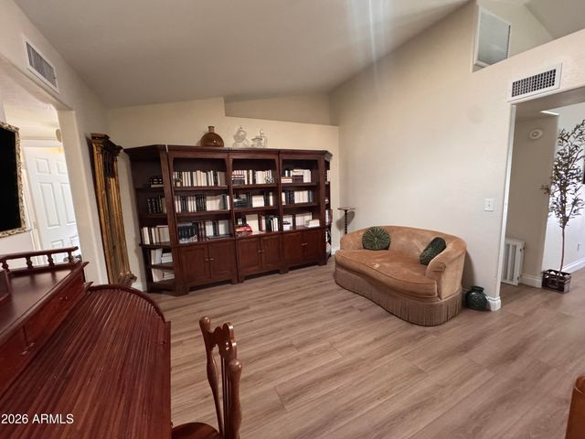 1933 E MARQUETTE Drive, Gilbert, AZ 85234