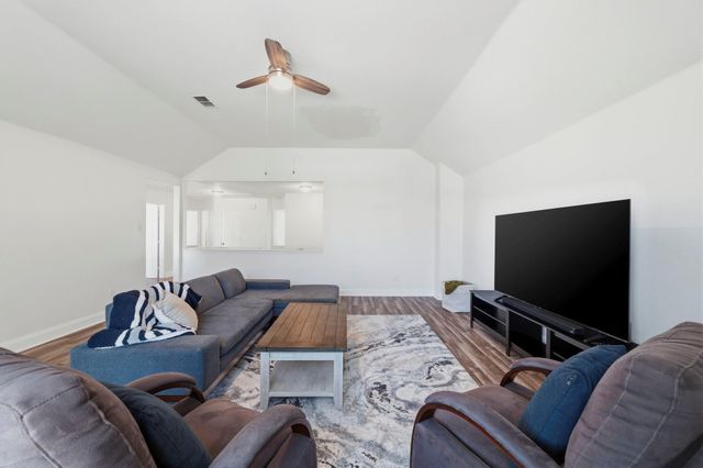 4943 Sunset Ridge Drive, Fort Worth, TX 76123