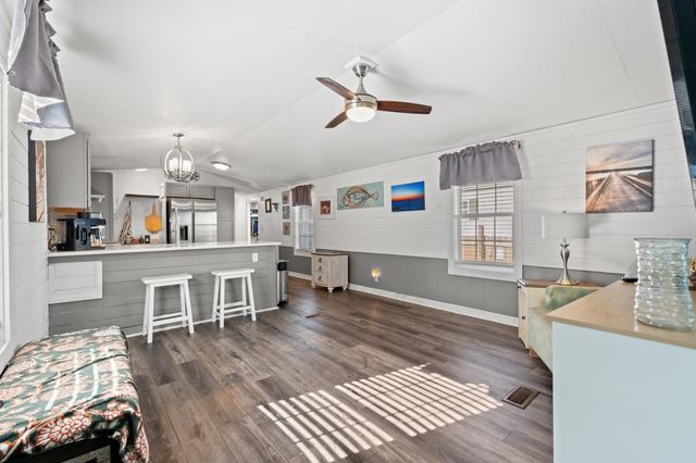 77 Offshore Dr., Murrells Inlet, SC 29576