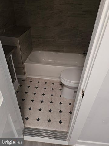 1476 KENWOOD AVE, Camden, NJ 08103