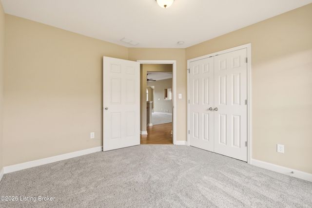 4608 Heritage Manor, Crestwood, KY 40014