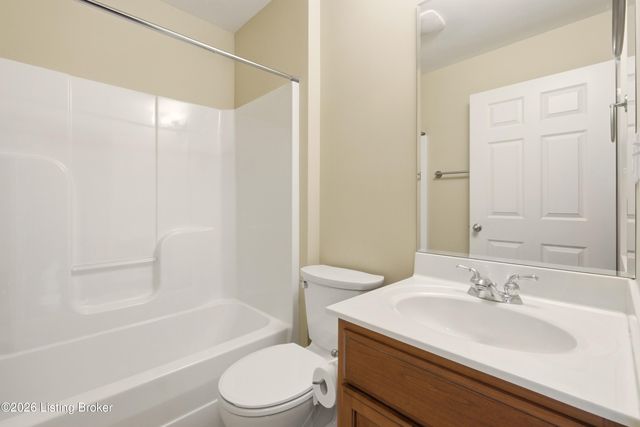 4608 Heritage Manor, Crestwood, KY 40014