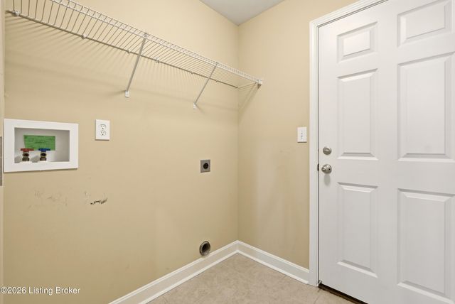 4608 Heritage Manor, Crestwood, KY 40014