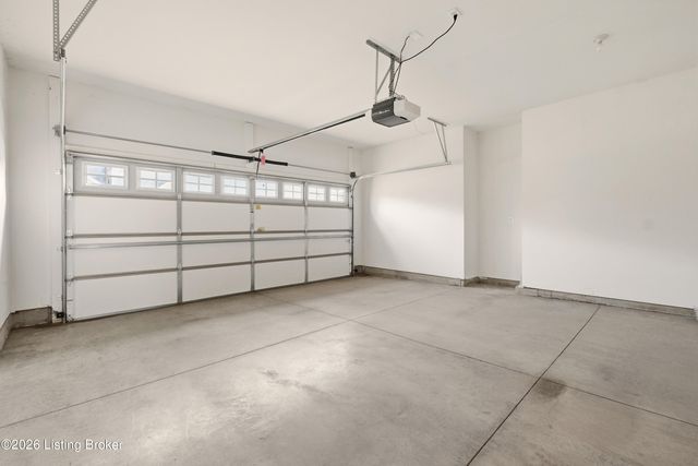 4608 Heritage Manor, Crestwood, KY 40014