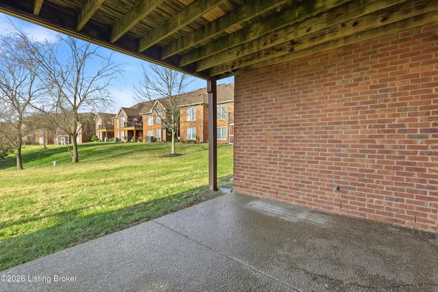 4608 Heritage Manor, Crestwood, KY 40014