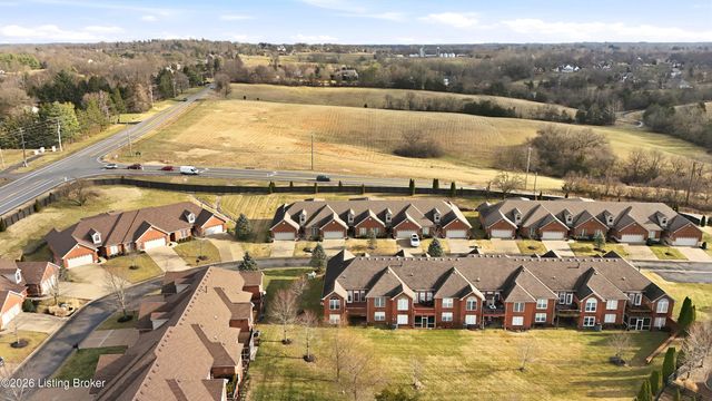 4608 Heritage Manor, Crestwood, KY 40014