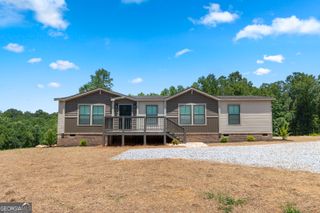 654 Robertson Loop Road, Clarkesville, GA 30523