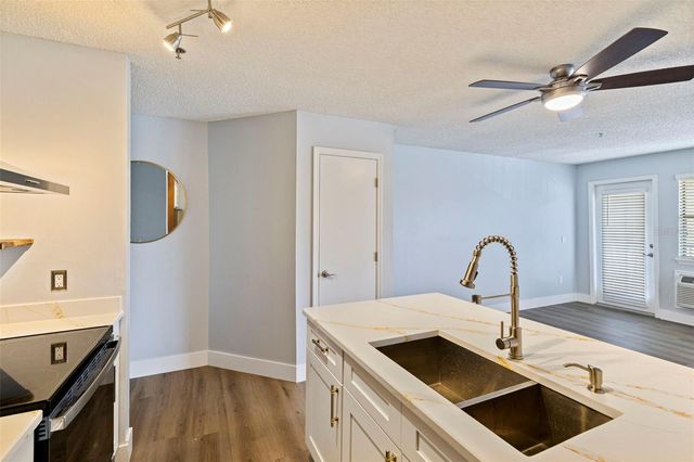 11901 4TH STREET N 5311, St Petersburg, FL 33716