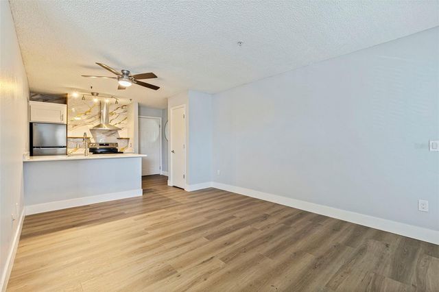 11901 4TH STREET N 5311, St Petersburg, FL 33716