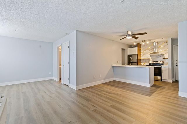 11901 4TH STREET N 5311, St Petersburg, FL 33716