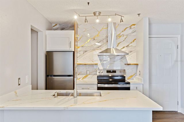 11901 4TH STREET N 5311, St Petersburg, FL 33716