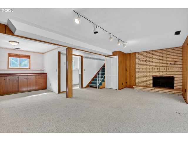 5615 E MAIN St, Hillsboro, OR 97123