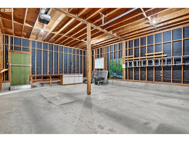 5615 E MAIN St, Hillsboro, OR 97123