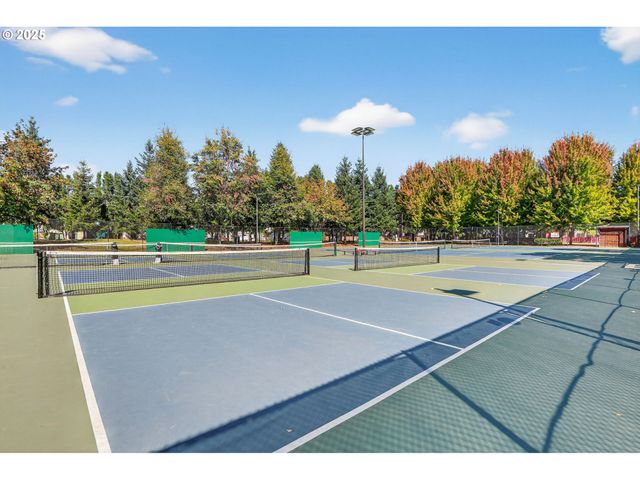 5615 E MAIN St, Hillsboro, OR 97123