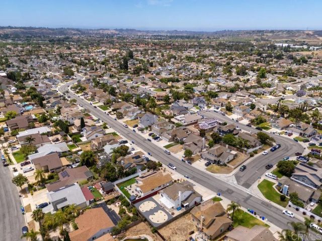 792 Foxwood Drive, Oceanside, CA 92057